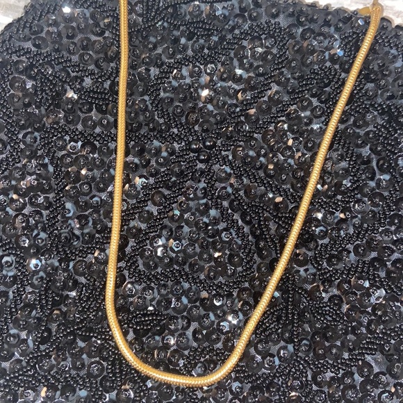Vintage Richere Black Sequin Gold Hardware Chain Clasp Handbag - Picture 3 of 6